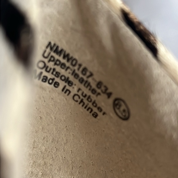 Naughty Monkey white and black zebra peep toe heels pumps with red patent Sz 8.5 - Picture 6 of 7